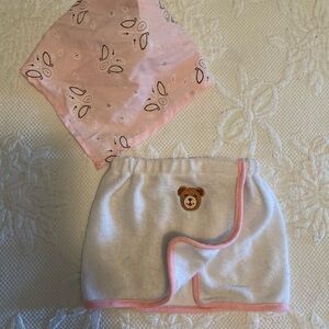 Doll accessories, 2 piece Velcro, front skirt towel, pink bandanna